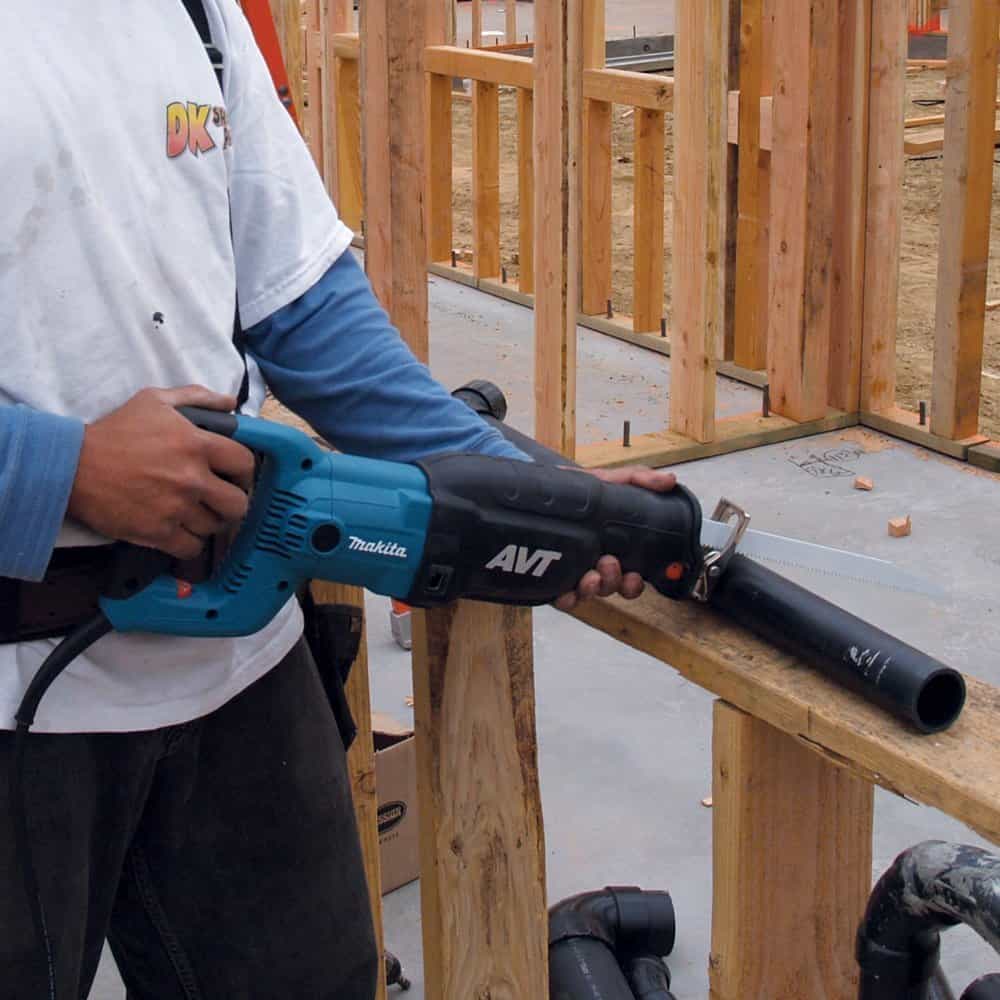Makita JR3070CT Reciprocating Saw Reviewed and Tested